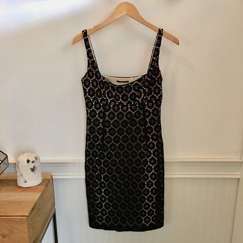 Eli Tahari womens fitted black lace dress.